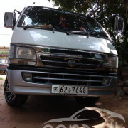 TOYOTA HIACE LH110 1992