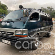 TOYOTA HIACE 1999