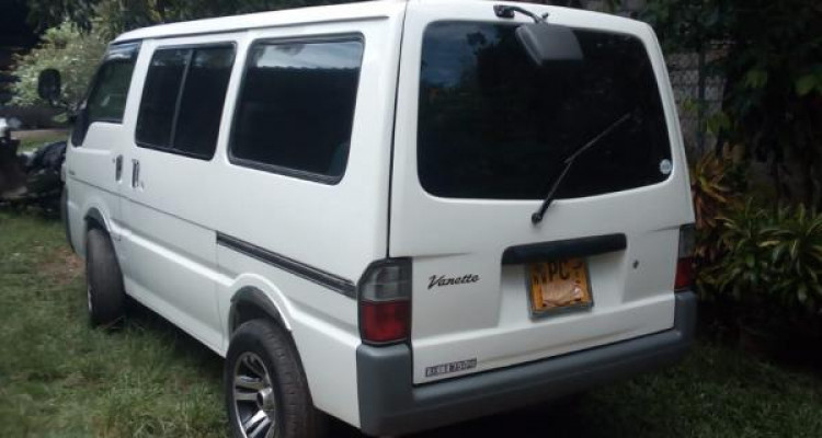 NISSAN VANETTE 2003