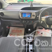 TOYOTA VITZ 2016