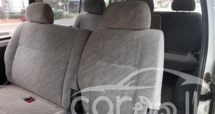 TOYOTA HIACE LH119 1991