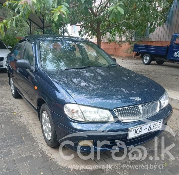 NISSAN SUNNY 2002