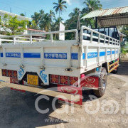 ISUZU ELF 2005