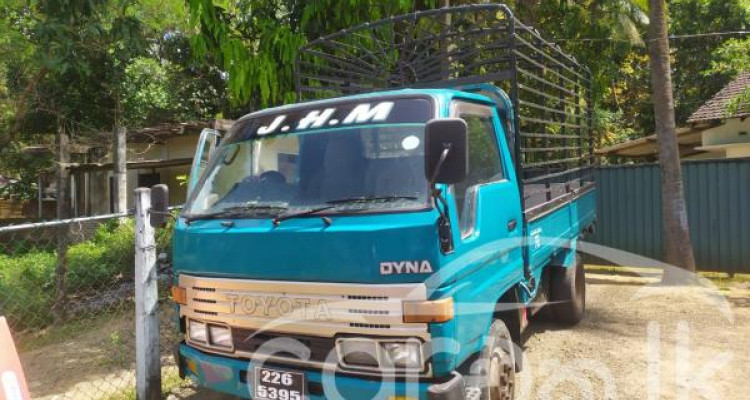 TOYOTA DYNA 1994