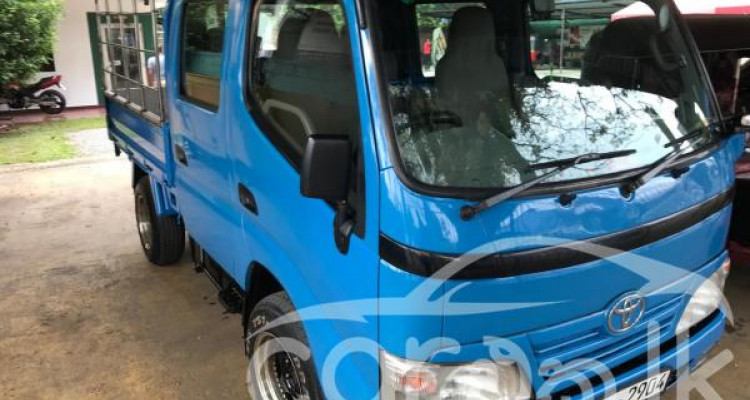 TOYOTA DYNA 2008