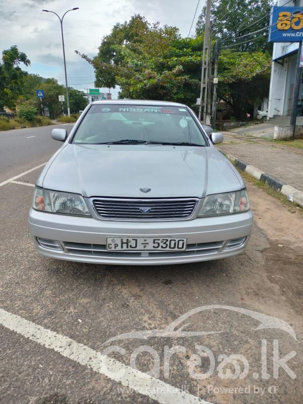 NISSAN BLUEBIRD 2000