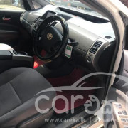 TOYOTA PRIUS 2010