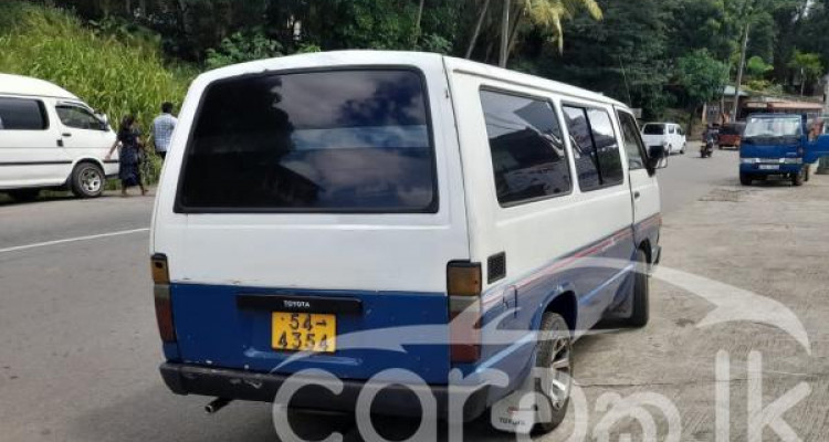 TOYOTA HIACE 1983