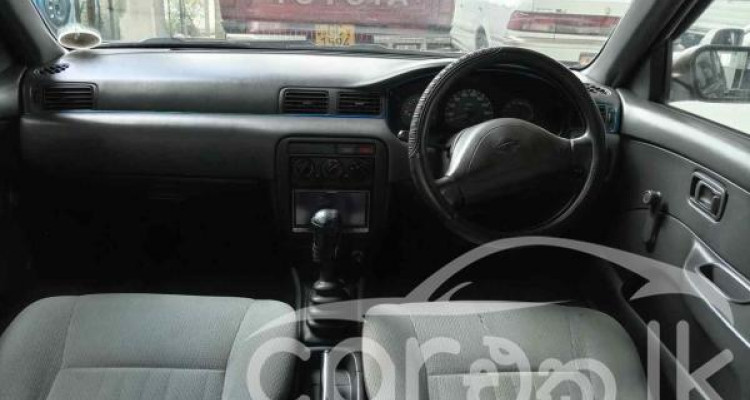 NISSAN SUNNY 1996