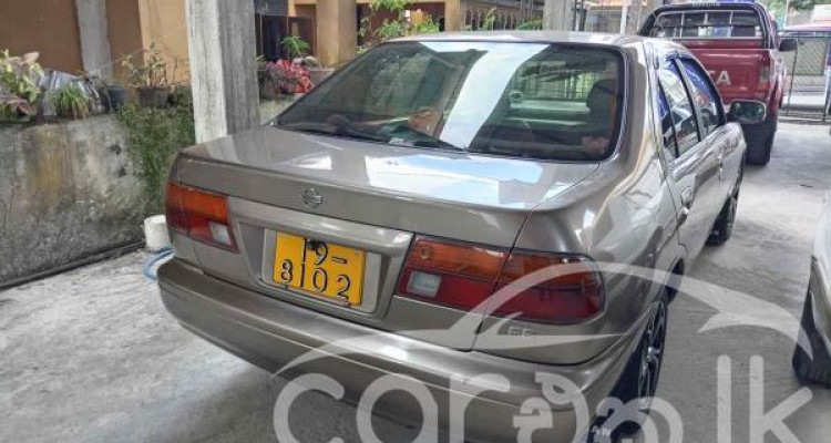 NISSAN SUNNY 1996