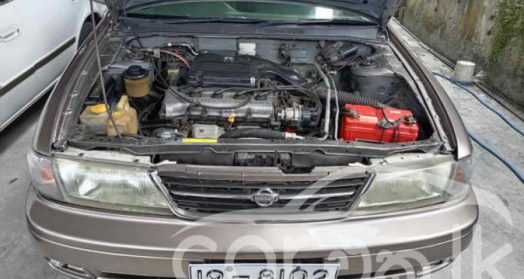 NISSAN SUNNY 1996