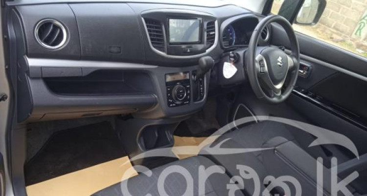 SUZUKI WAGON R 2014