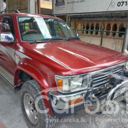 TOYOTA HILUX 2000