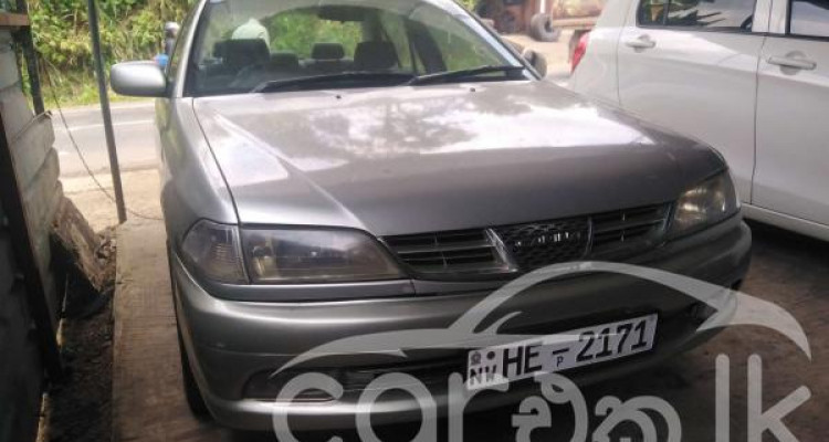 TOYOTA CARINA 2000