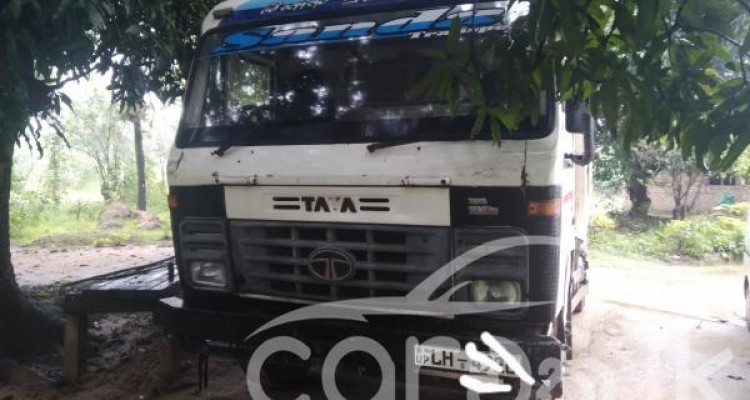 TATA 1615 2010
