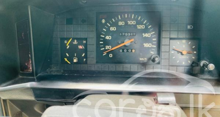 TOYOTA CORSA 1986