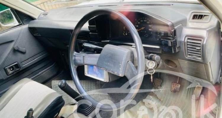 TOYOTA CORSA 1986