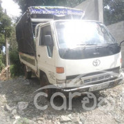 TOYOTA HIACE 1996