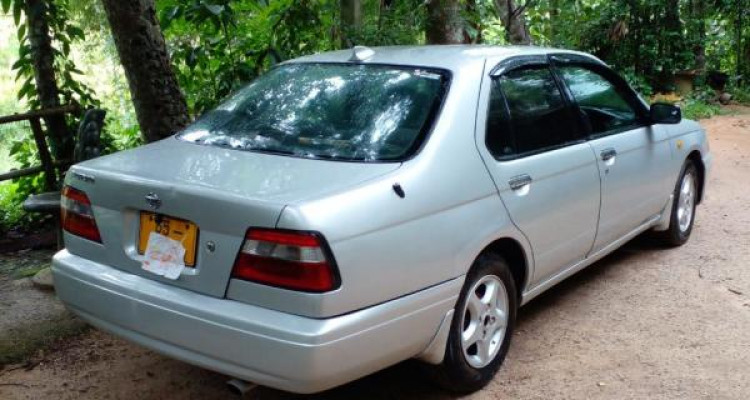 NISSAN BLUEBIRD 1999