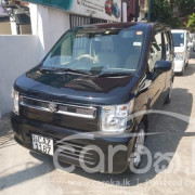 SUZUKI WAGON R 2017