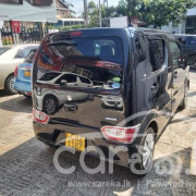 SUZUKI WAGON R 2017