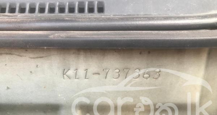 NISSAN MARCH 1998