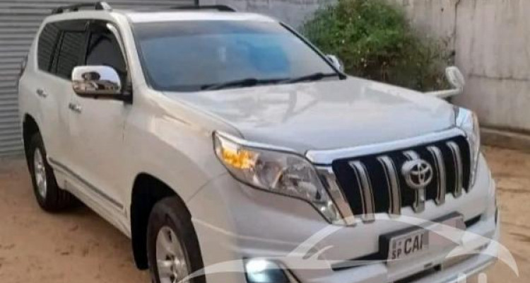 TOYOTA LAND CRUISER PRADO 2015