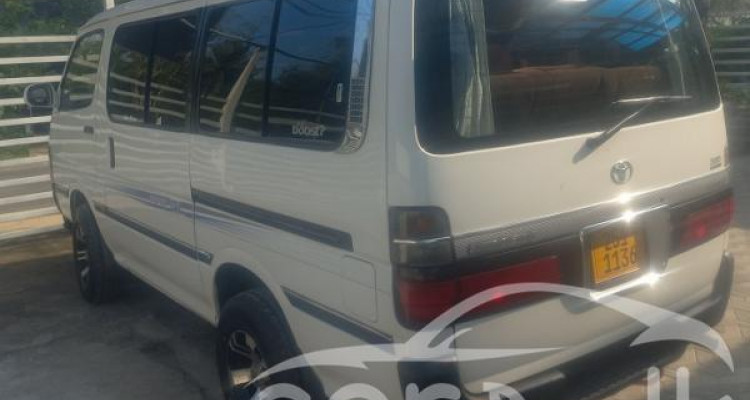 TOYOTA HIACE LH102 1993