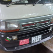 TOYOTA HIACE LH102 1993