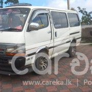 TOYOTA HIACE LH102 1993