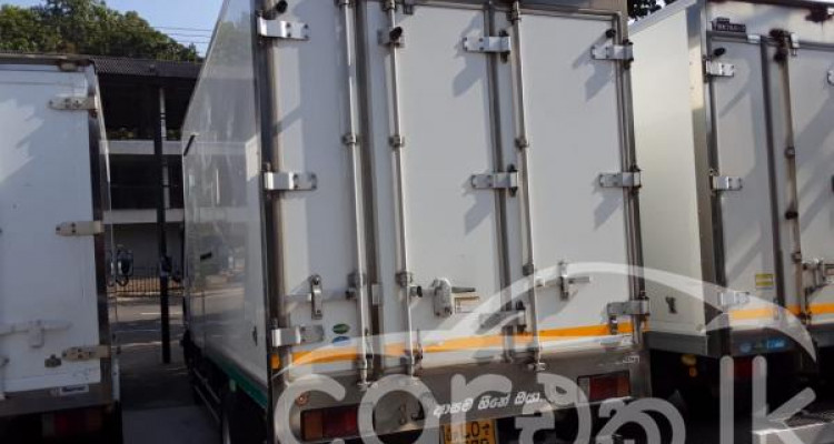 ISUZU ELF 2015