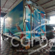 ISUZU ELF FREEZER 2011