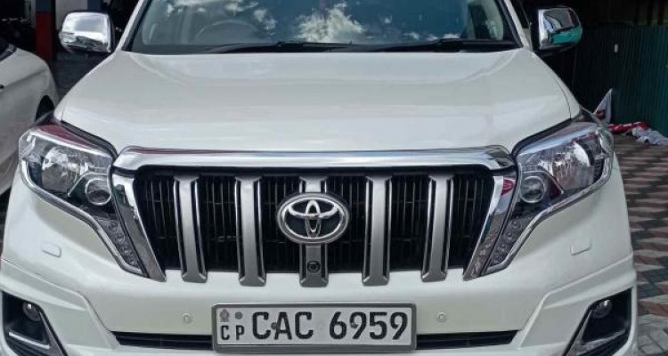 TOYOTA LAND CRUISER PRADO 2014