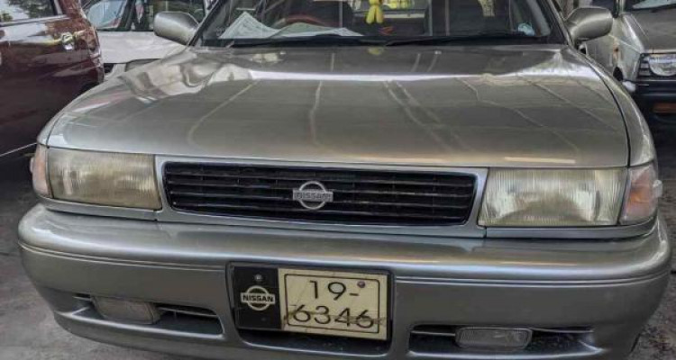 NISSAN SUNNY FB13 1992