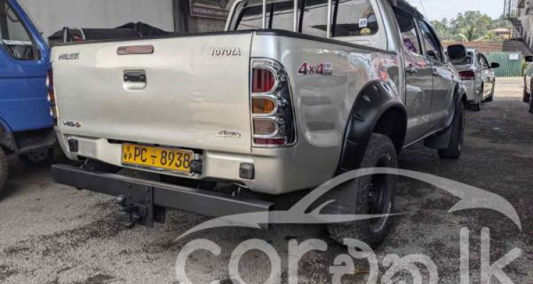 TOYOTA HILUX 2007