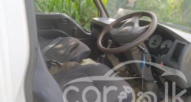 ISUZU ELF 1992