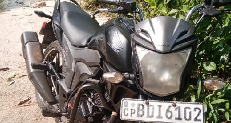 HONDA CB TRIGGER 2016