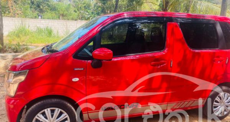 SUZUKI WAGON R 2017