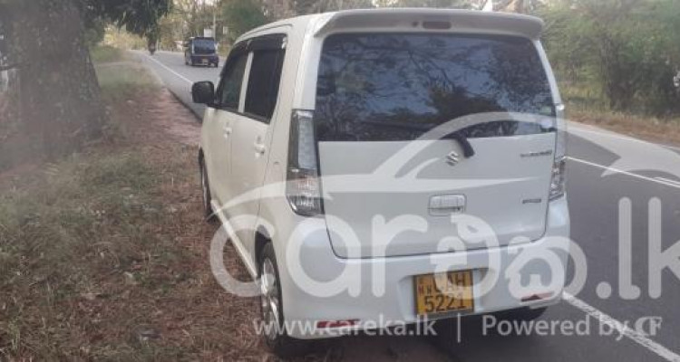 SUZUKI WAGON R FZ 2015