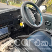 TOYOTA HILUX 1992