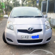 TOYOTA VITZ  2007