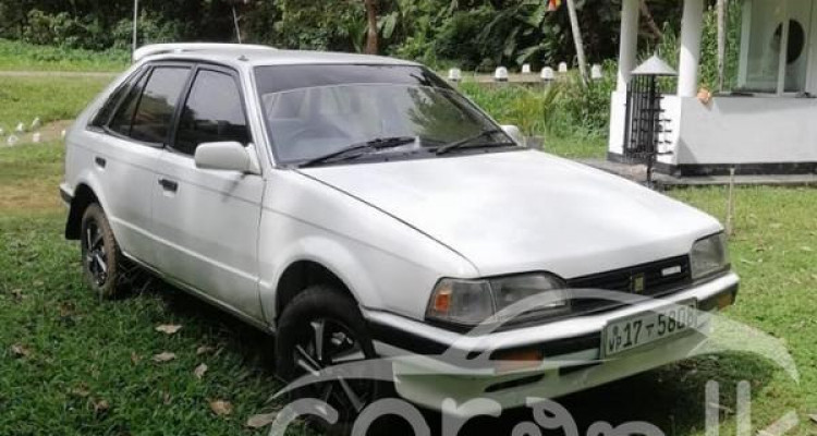 MAZDA FAMILIA 1987