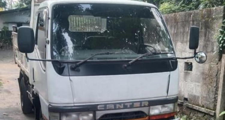 MITSUBISHI CANTER 1995