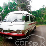 TOYOTA HIACE LH40 1986