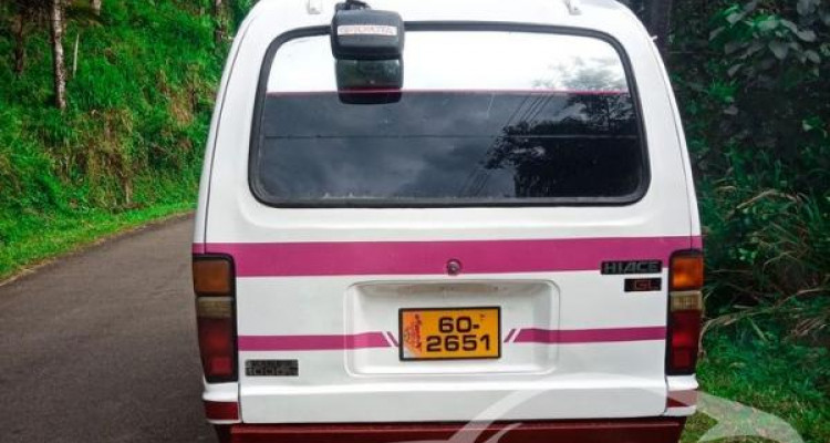 TOYOTA HIACE LH40 1986