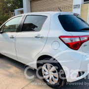 TOYOTA VITZ 2018