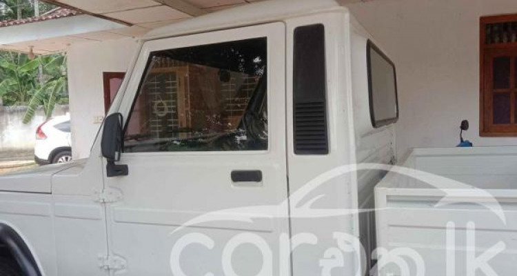 MAHINDRA BOLERO 2010