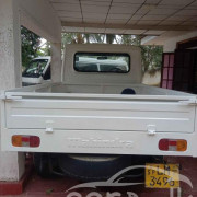 MAHINDRA BOLERO 2010