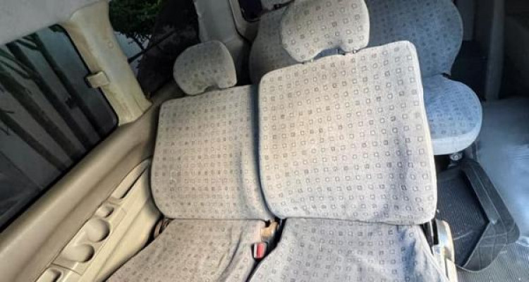 MITSUBISHI L400 SPACE GEAR 1998