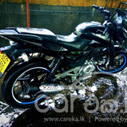 BAJAJ PULSAR 2016